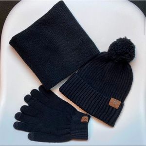 Black Winter set - Hat, Gloves and Scarf